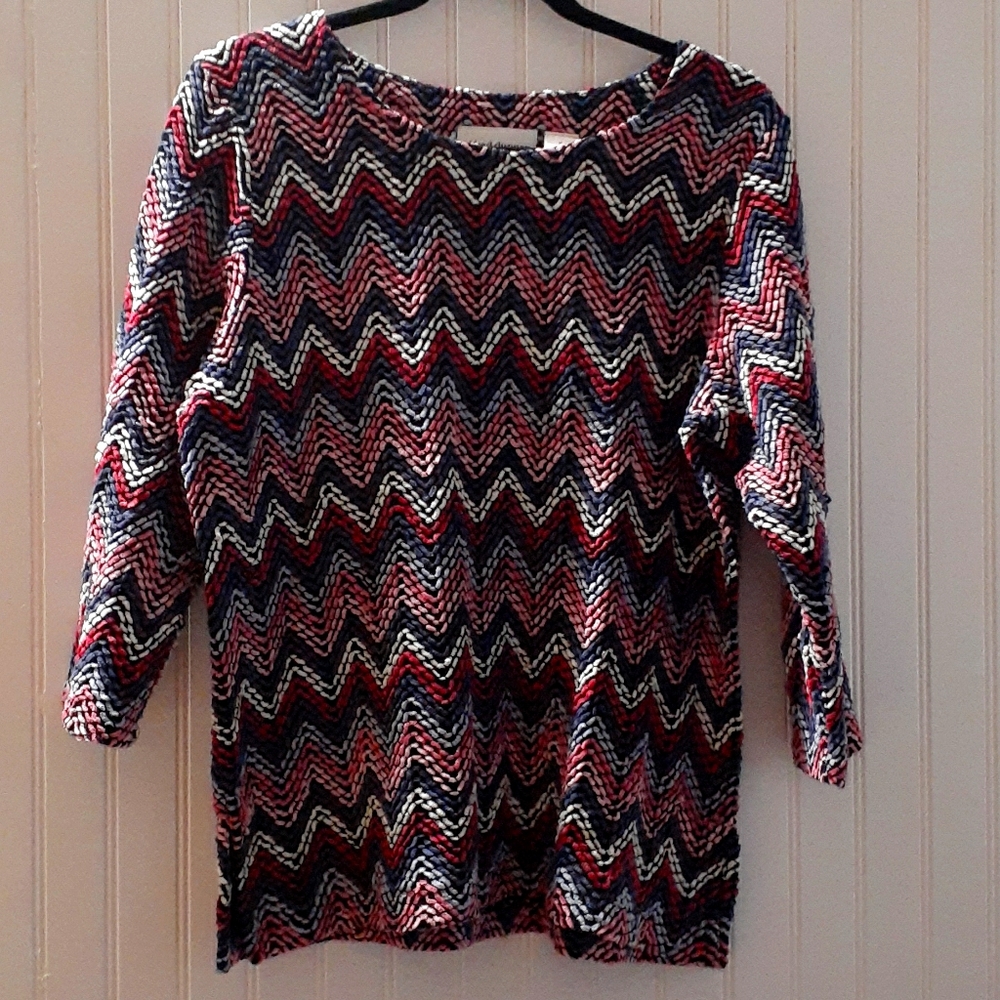 Long sleeve knit top